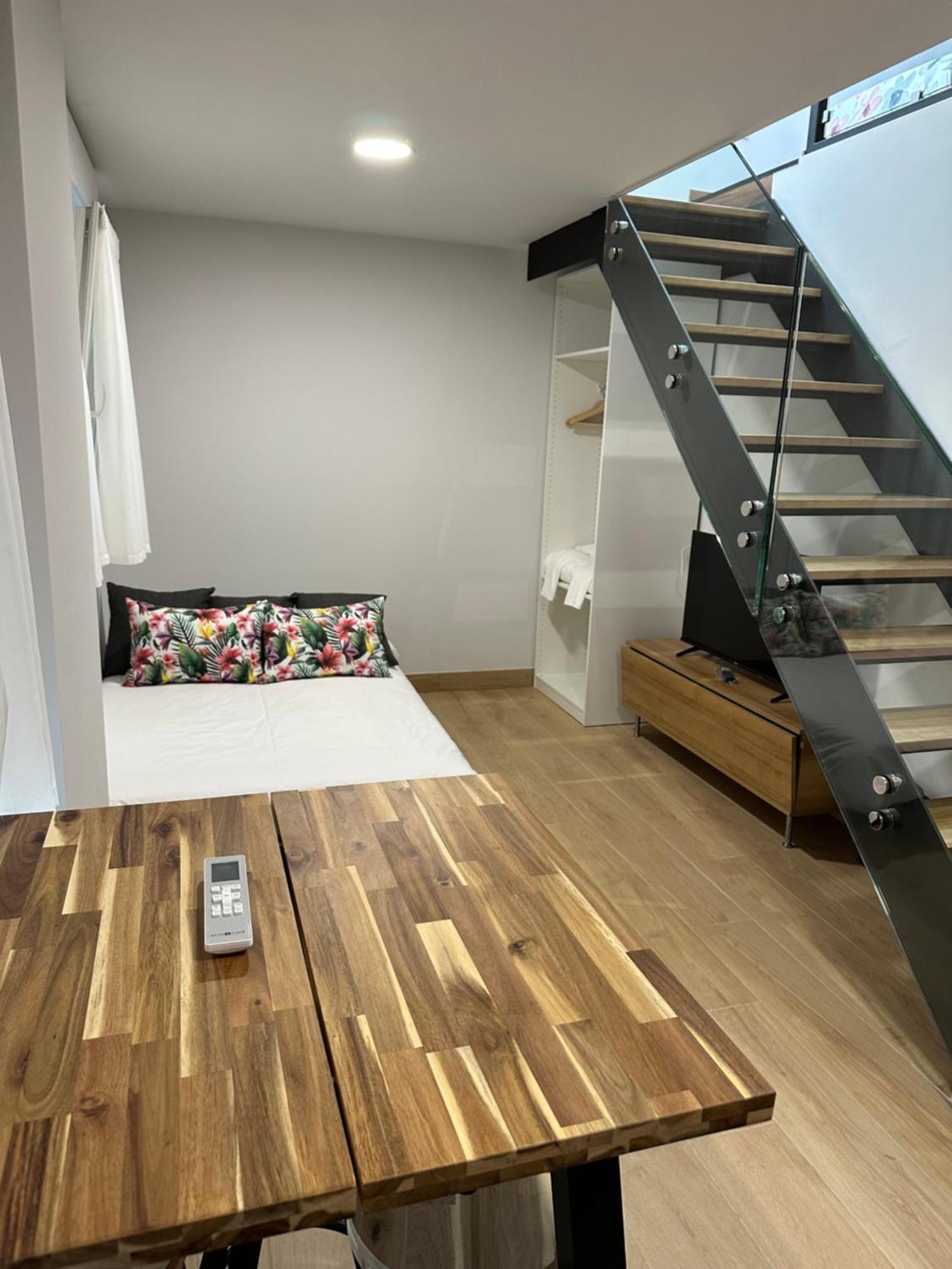 Apartamentos Turisticos Santa Apolonia 62 أفيليس المظهر الخارجي الصورة